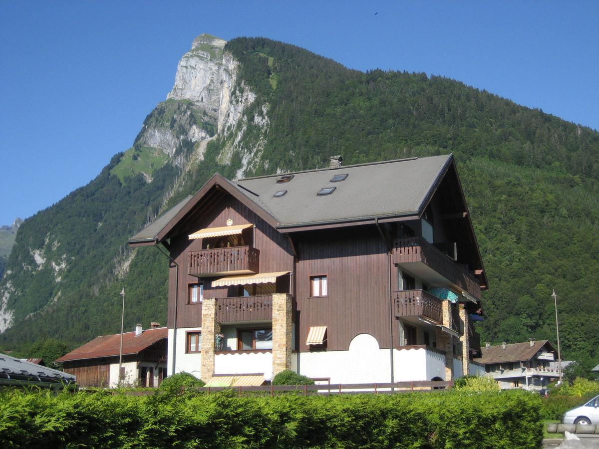 Samoens Apartment 2 Bedroom 50M2 Modern And Well Equipt Екстериор снимка
